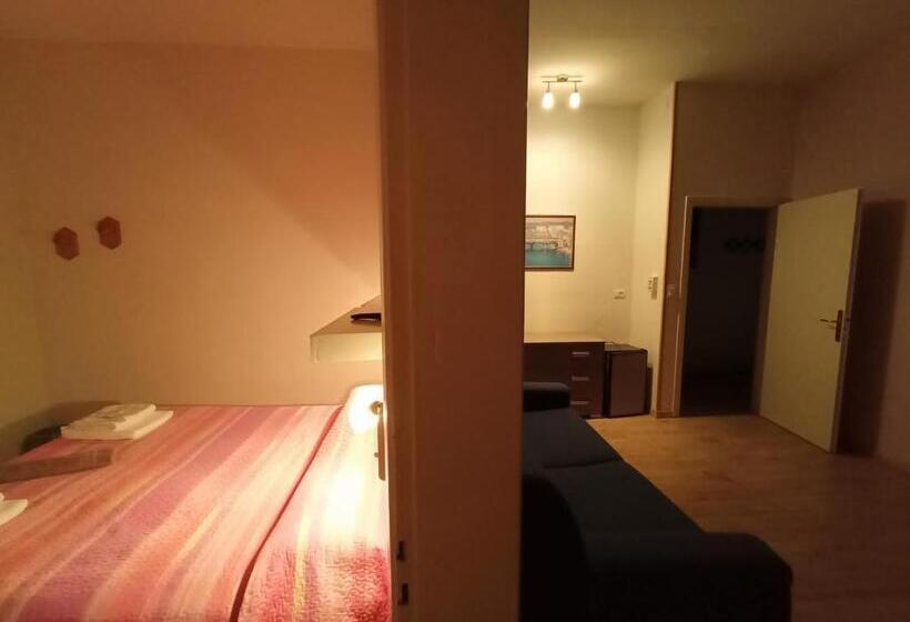 تختخواب و صبحانه La Casa Della Nonna