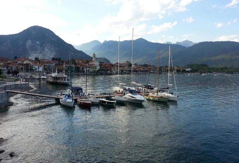 تختخواب و صبحانه La Locanda Al Lago