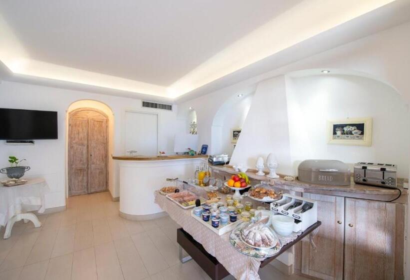 住宿加早餐  La Maurella