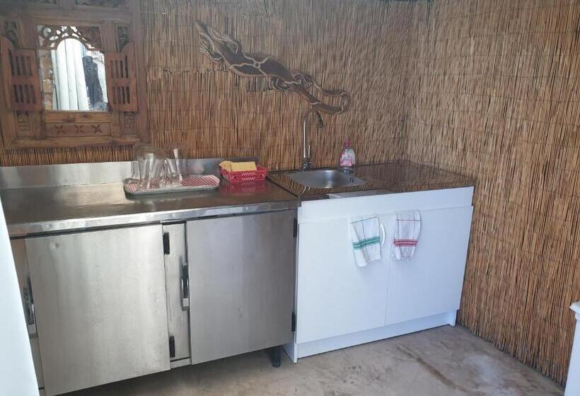 تختخواب و صبحانه La Villa De La Marana
