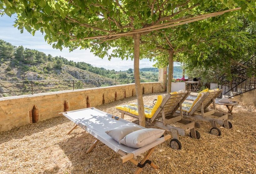 تختخواب و صبحانه Le Relais De Tamaroque