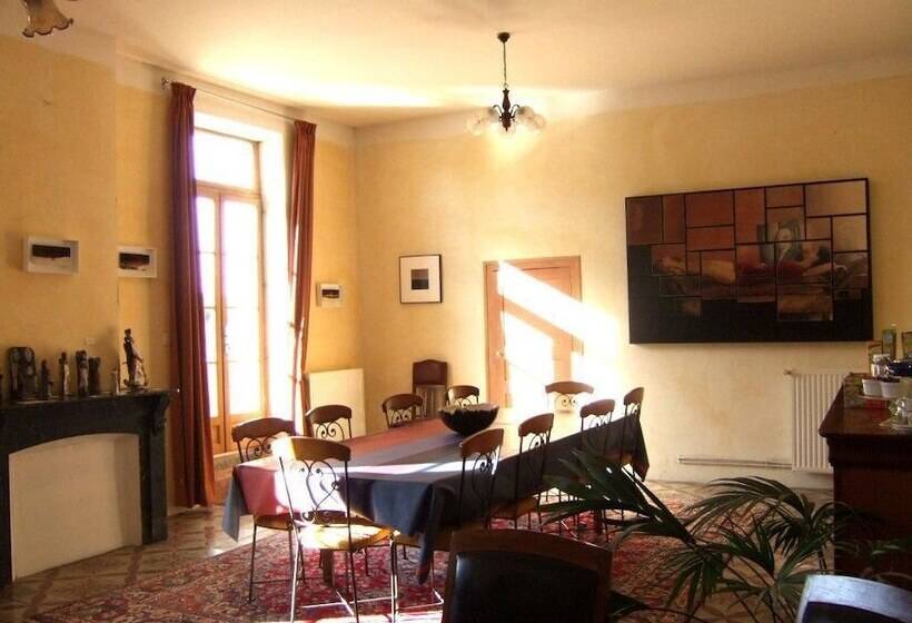 تختخواب و صبحانه Le Relais De Tamaroque