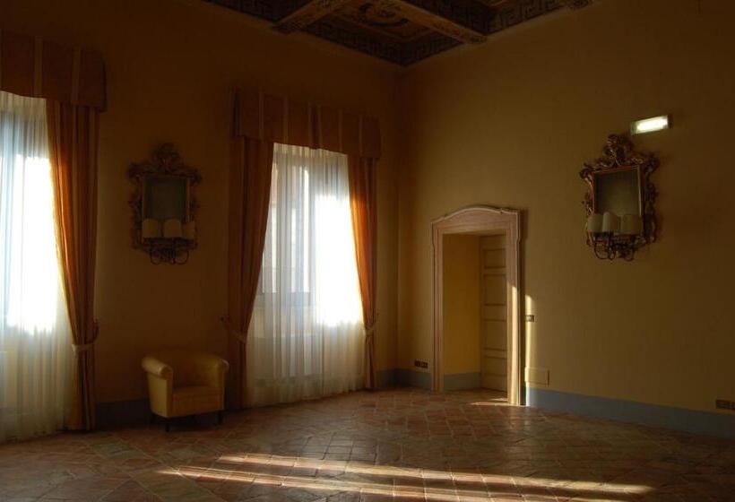 مبيت وإفطار Palazzo Bonfranceschi