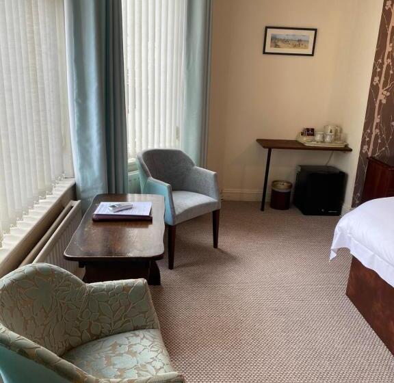 צימר The Kingswood Guest House   Adult Only