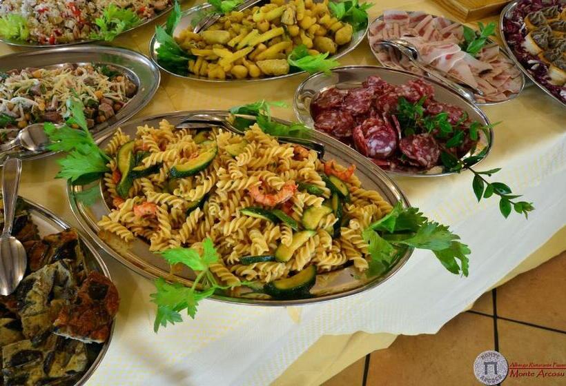 호텔 Albergo Ristorante Pizzeria Monte Arcosu