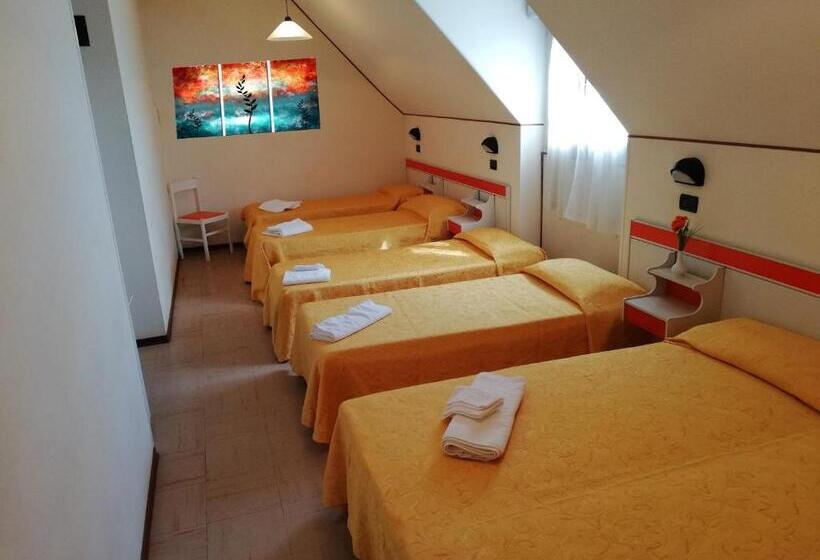 Fotos del hotel Devon Rooms & Breakfast:  26