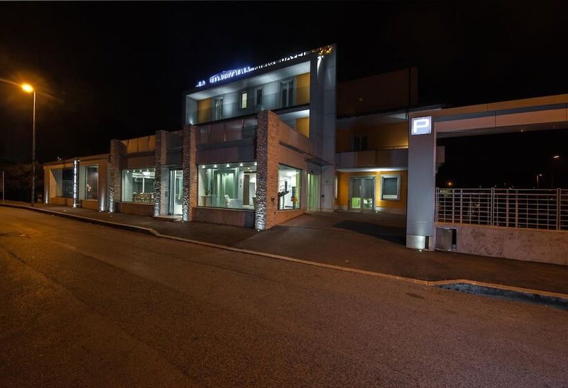هتل Testani Frosinone