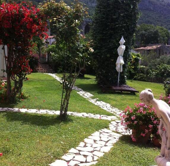 Bed And Breakfast Nefer