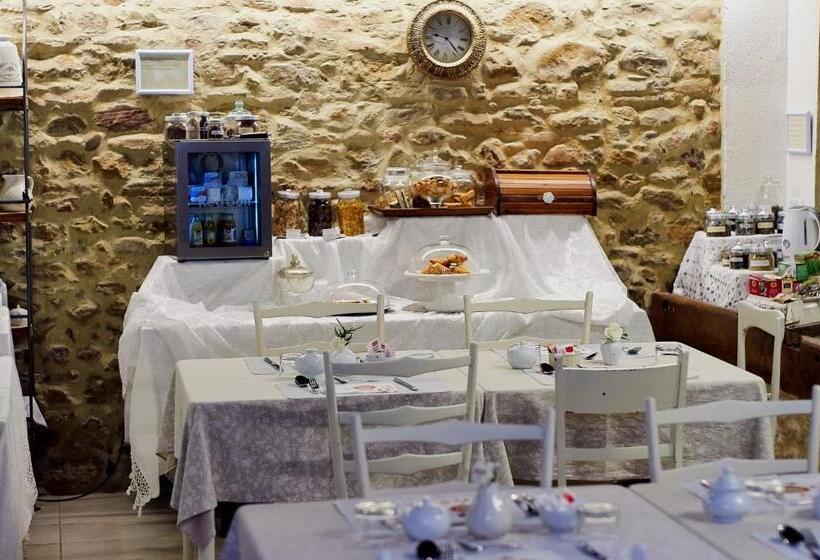 مبيت وإفطار Villa Tamara Country & Spa Suites