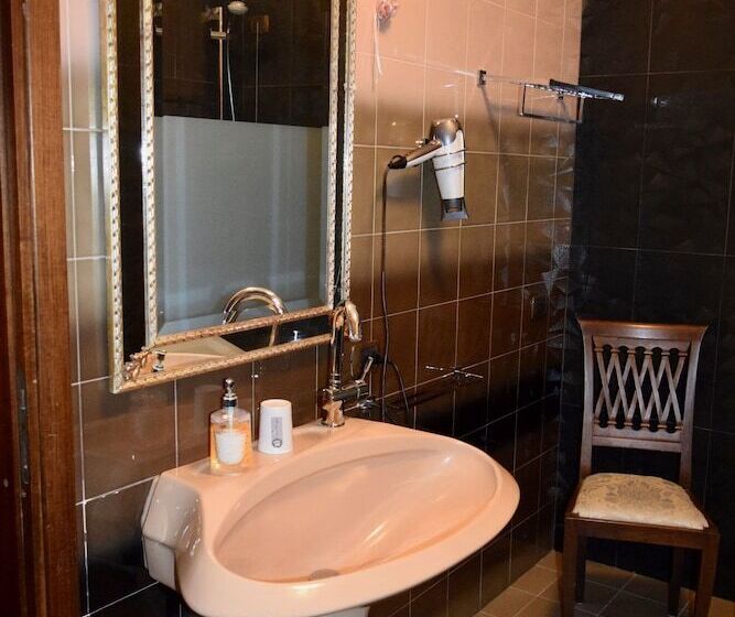 تختخواب و صبحانه Villamena