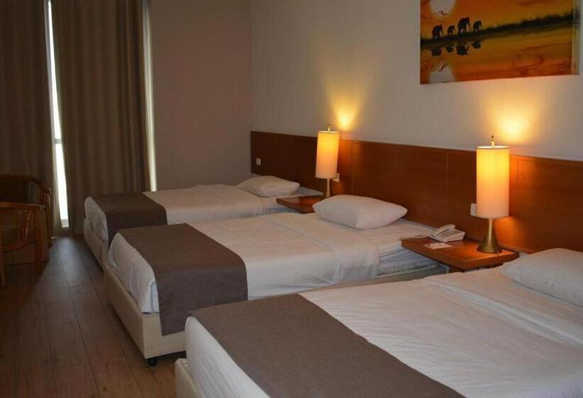 Caesar Hotel Ramallah