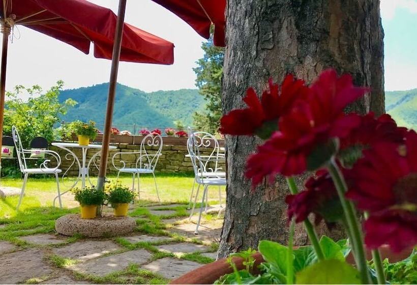 فندق Agriturismo Biologico Castello Della Pieve