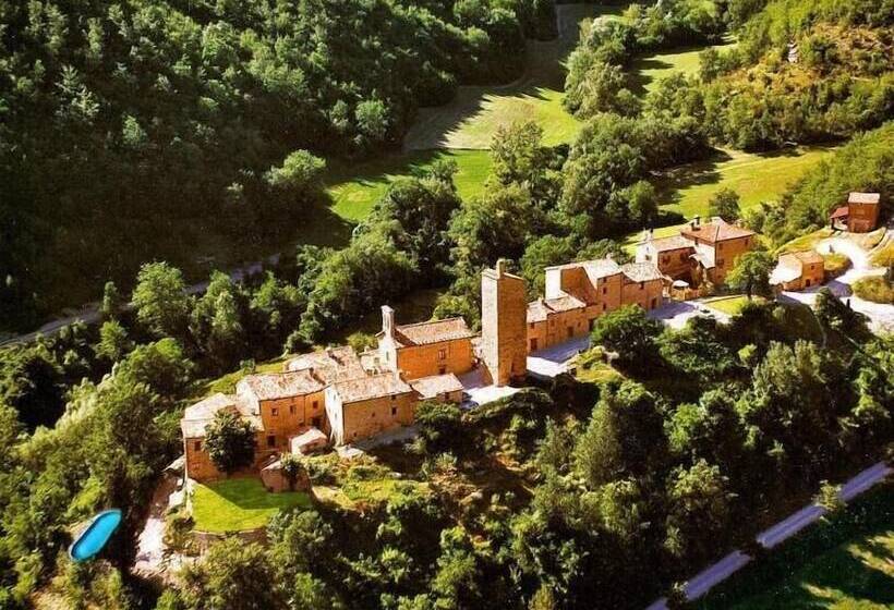 فندق Agriturismo Biologico Castello Della Pieve