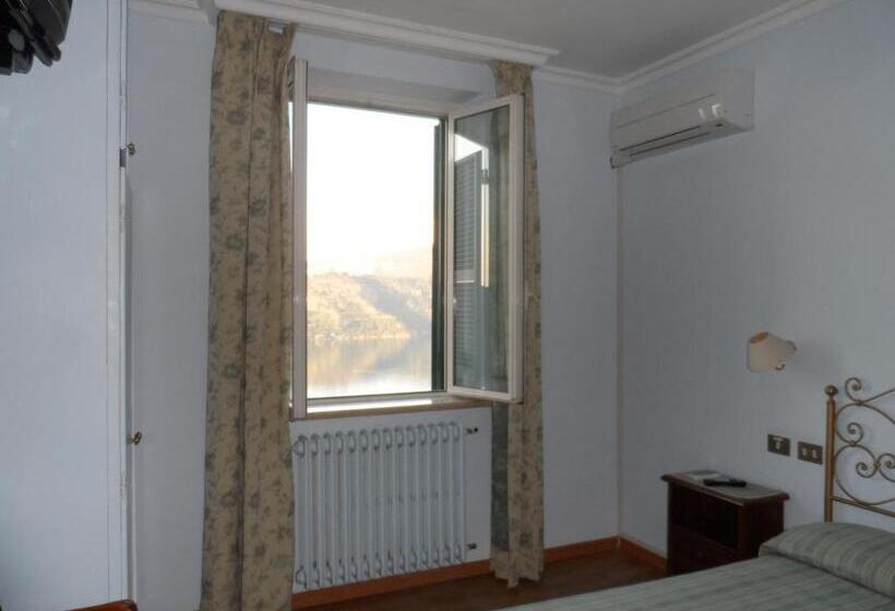 בית מלון כפרי Albergo Lucia Pagnanelli