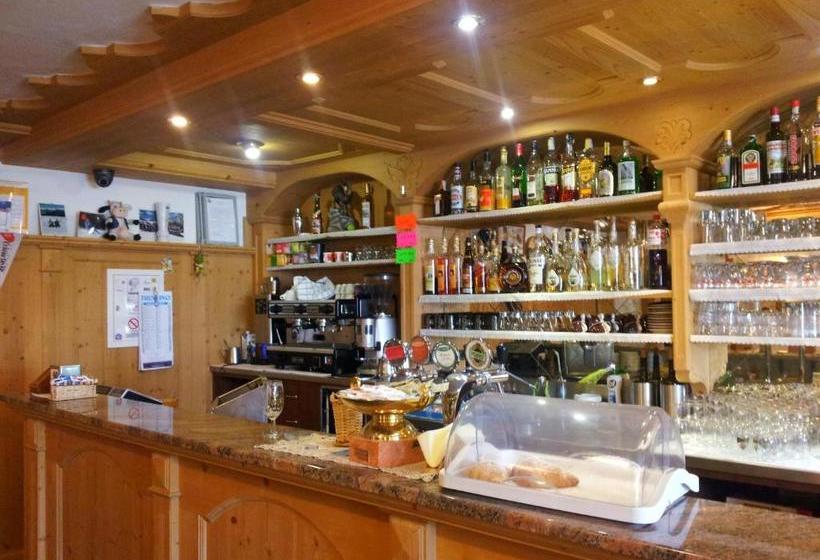 בית מלון כפרי Albergo Rizzi