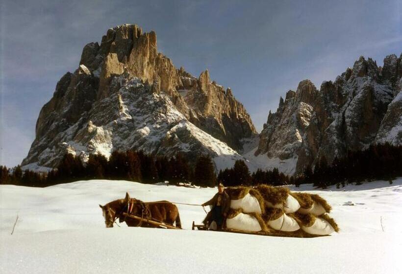 هتل Garni Le Chalet