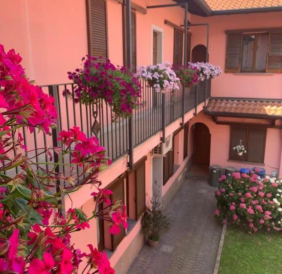 בית מלון כפרי La Corte Albergo