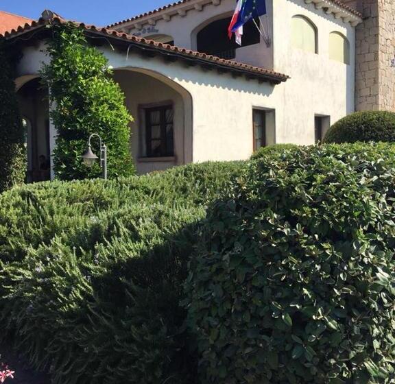 فندق Terra Di Gallura