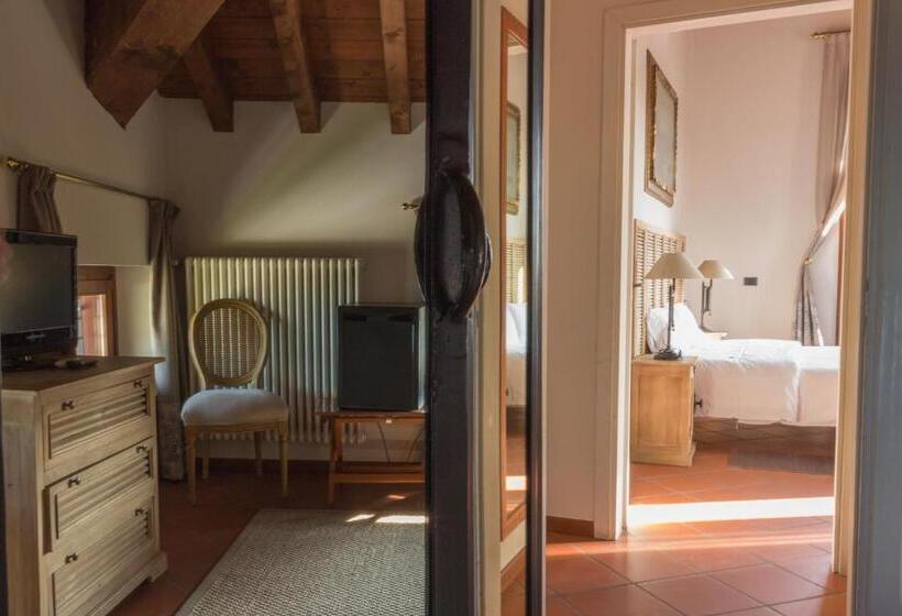 هتل Villa Pioppi