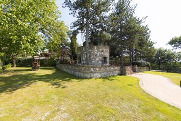 هتل Villa Serra Alta