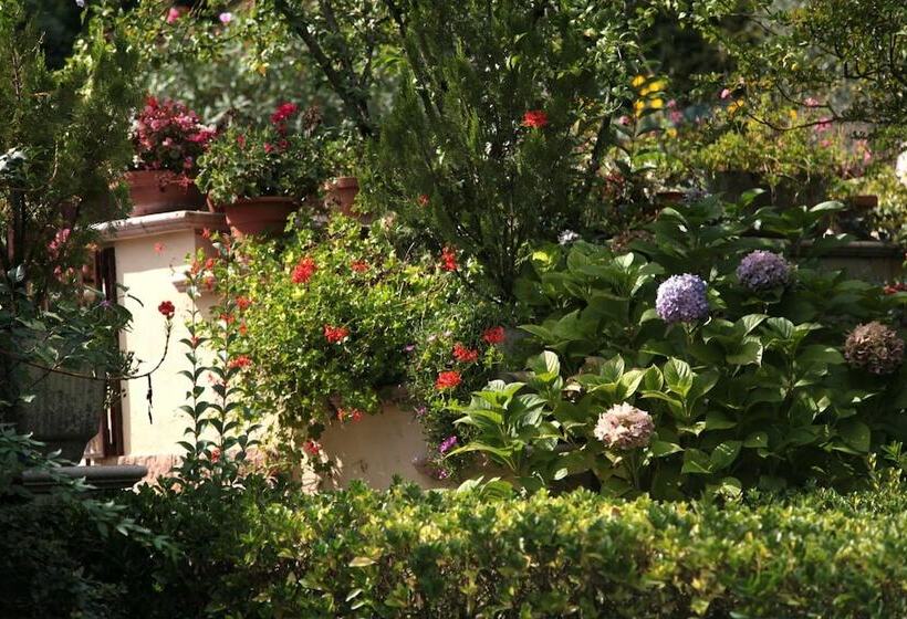 مبيت وإفطار Casa Del Girasole