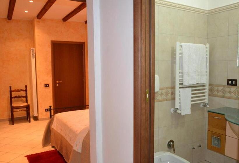 مبيت وإفطار Casa Del Girasole