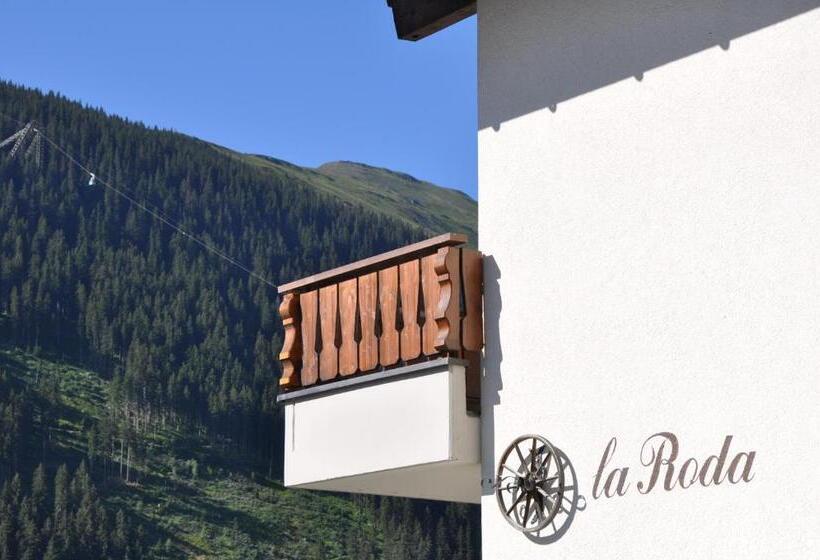 ベッドアンドブレックファースト Casa La Roda, Via Da Scola 2