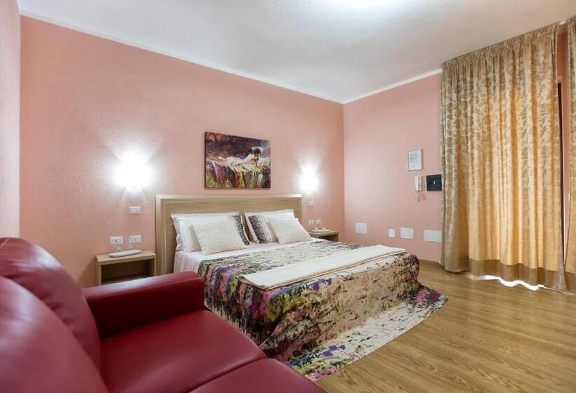 تختخواب و صبحانه Il Sole Guesthouse