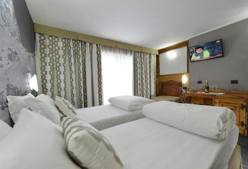 تختخواب و صبحانه Mollino Rooms