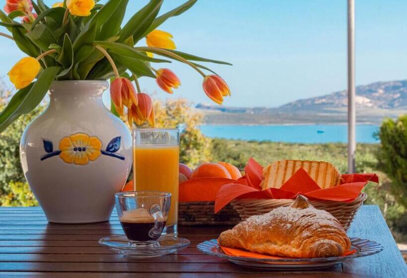 تختخواب و صبحانه Roccabianca Rooms & Studios