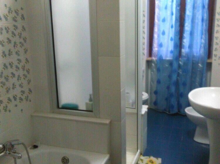 تختخواب و صبحانه Villa Edera