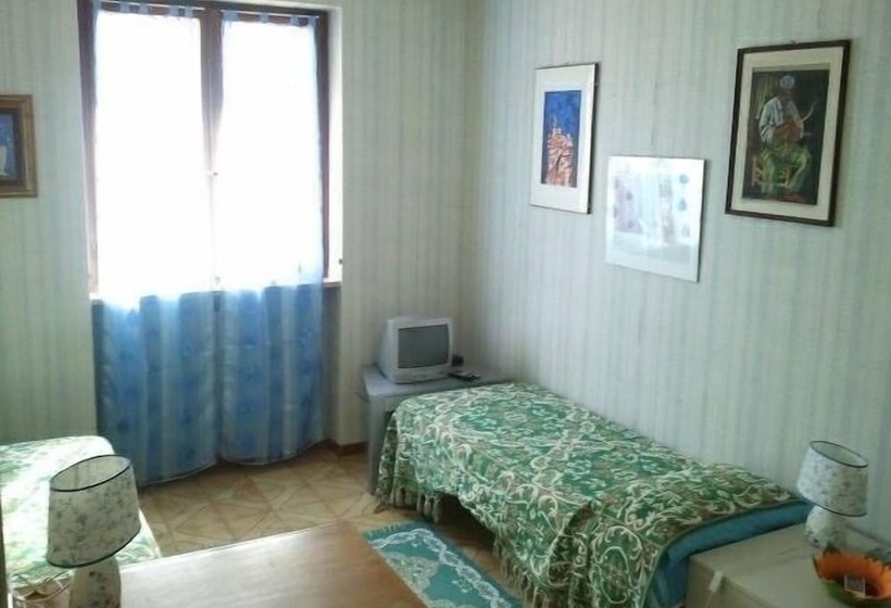 تختخواب و صبحانه Villa Edera