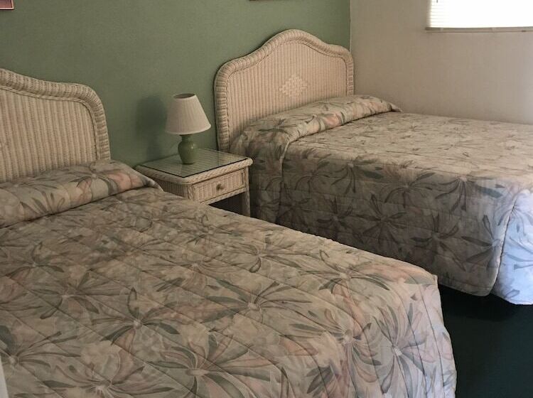 Gold Crest Motel