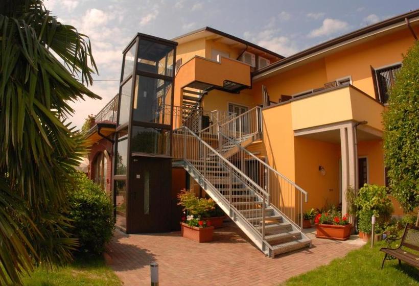 هتل Albergo Panoramica