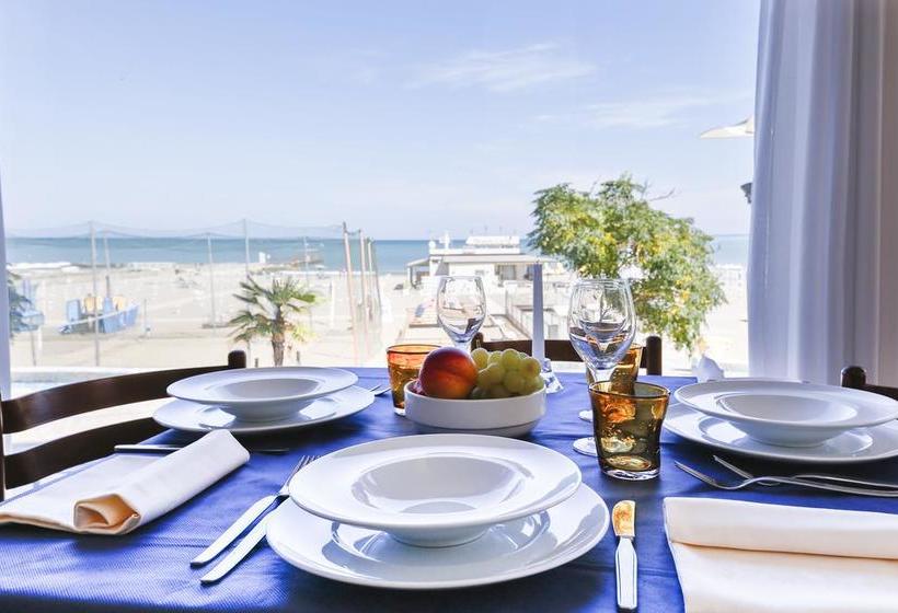 Ambasciatori Hotel   Beach Front  Breakfast Xxl & Brunch Until 12 30pm