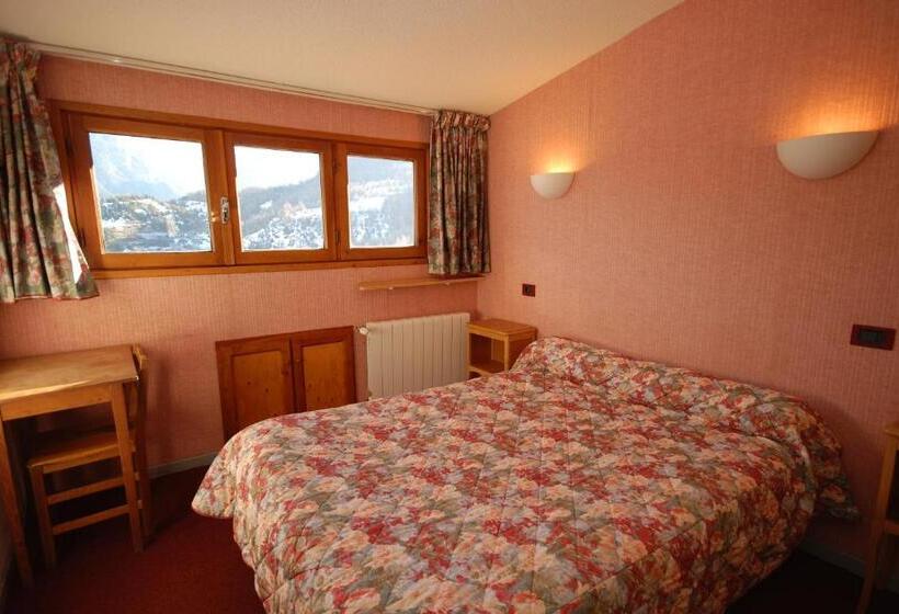 هتل Auberge Du Rochasson