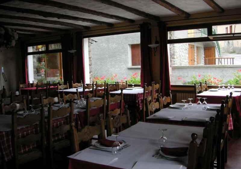 هتل Auberge Du Rochasson