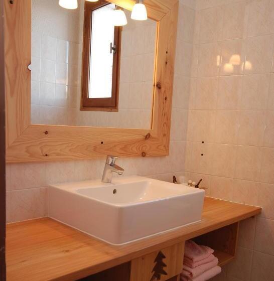 هتل Auberge Du Rochasson