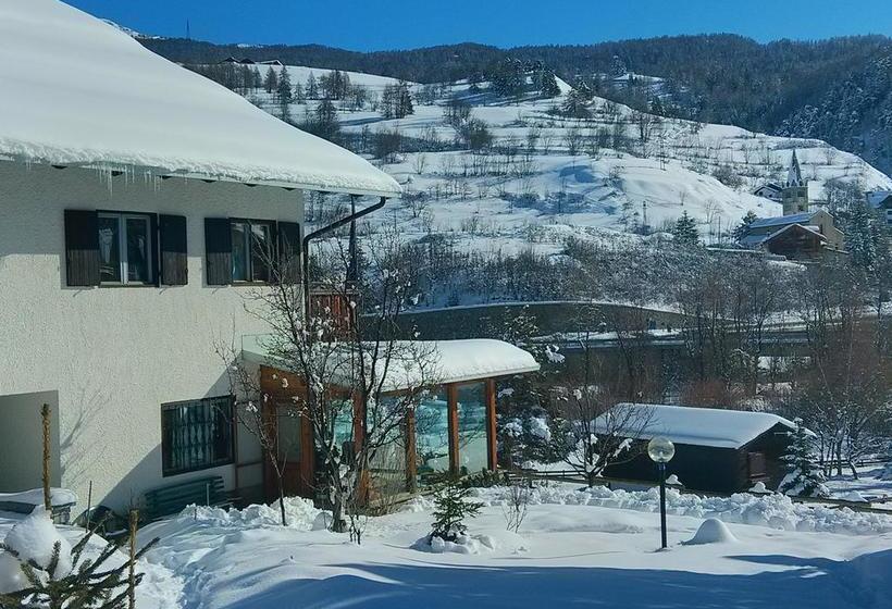 هتل Casa Per Ferie Beato Rosaz
