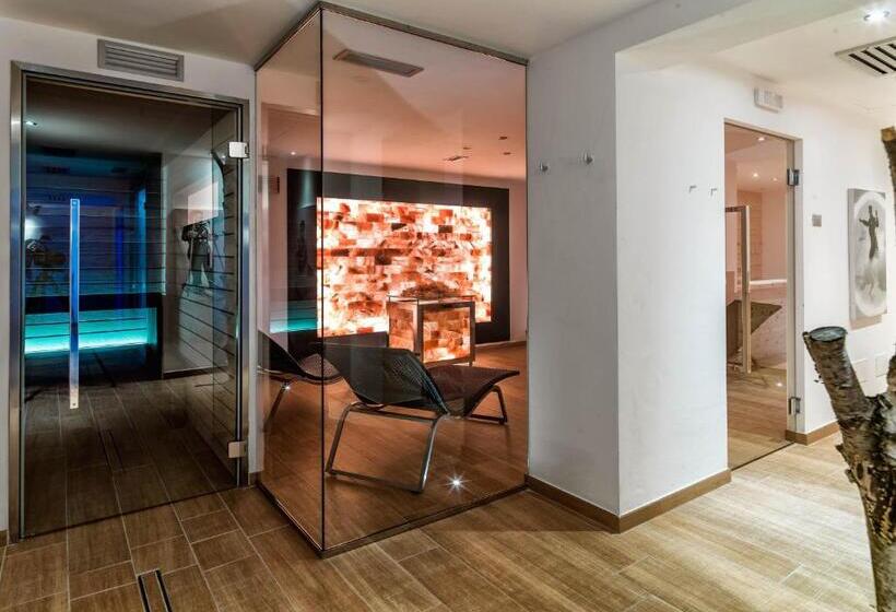 هتل Chalet Vites Mountain