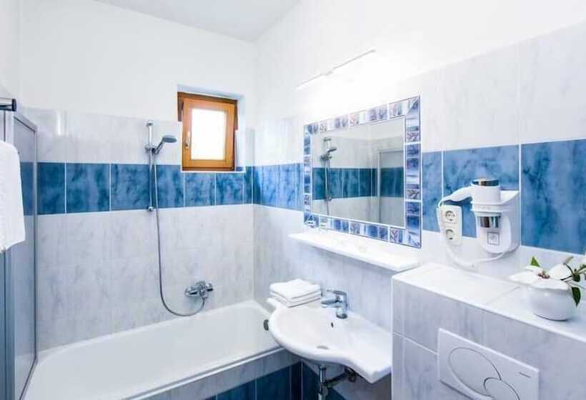 فندق Familiengut Ertlhof