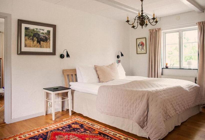 فندق Karnelund Krog & Rum