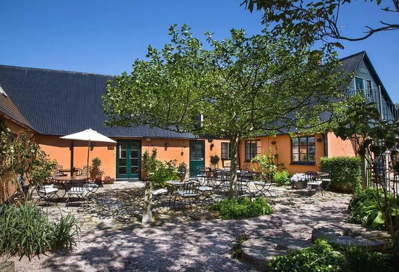 فندق Karnelund Krog & Rum