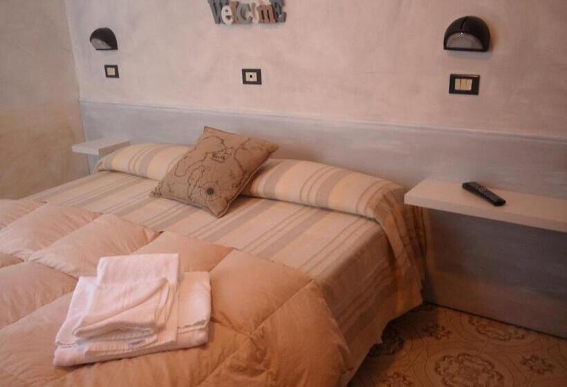 فندق L Antico Borgo Elena Noli