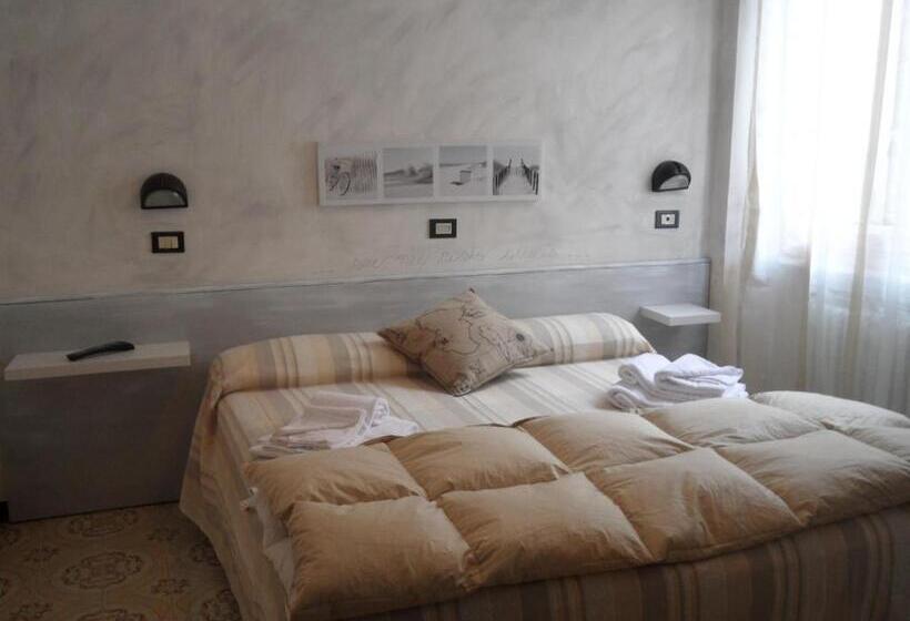 فندق L Antico Borgo Elena Noli