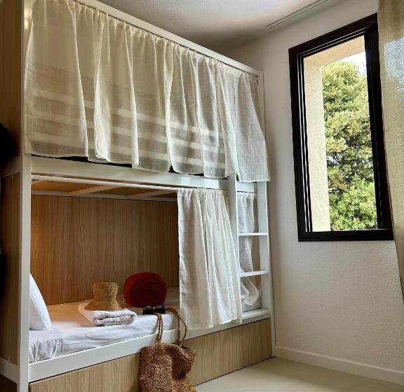 هتل Corsica Hostel Porto Vecchio, Partie Dortoirs