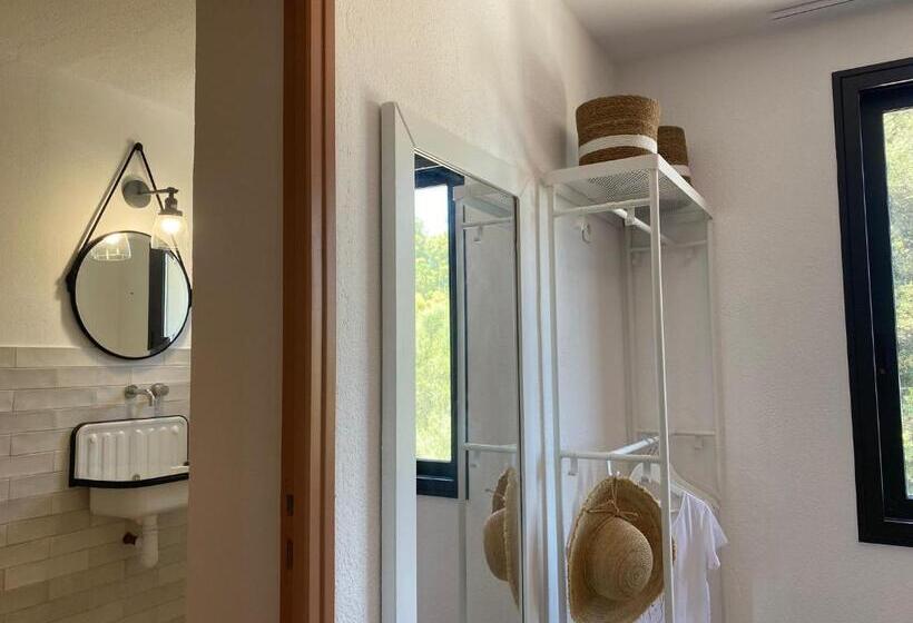 هتل Corsica Hostel Porto Vecchio, Partie Dortoirs