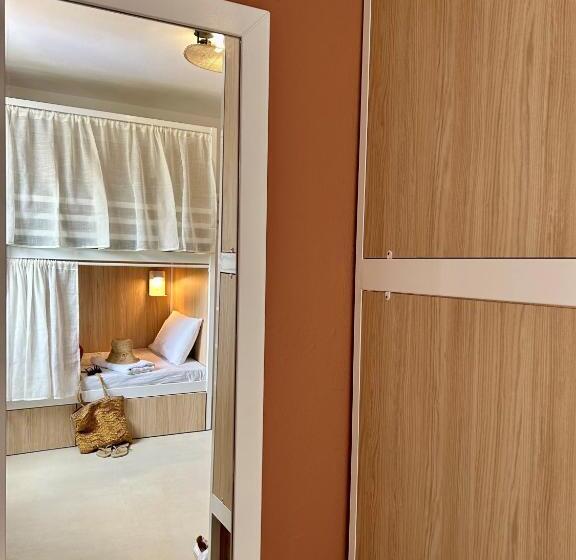 هتل Corsica Hostel Porto Vecchio, Partie Dortoirs