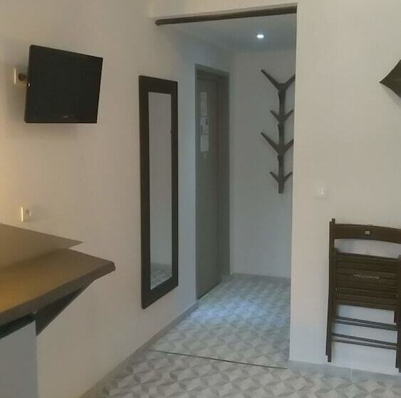 هتل Mauguio Center