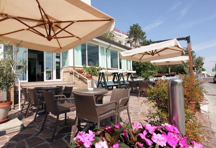 Hotel Pelikan